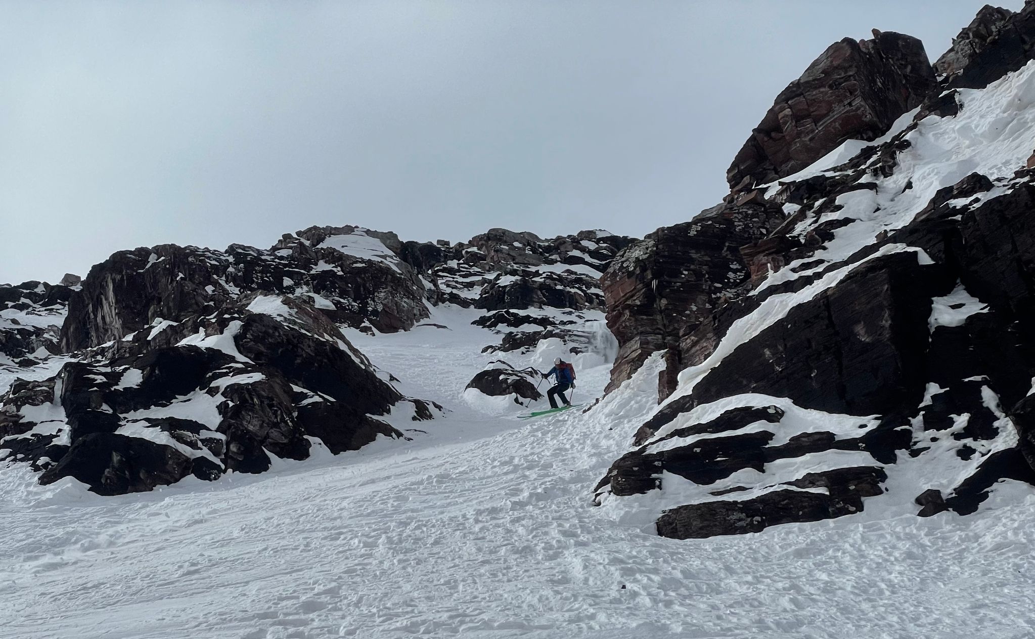 North maroon north face ski 31