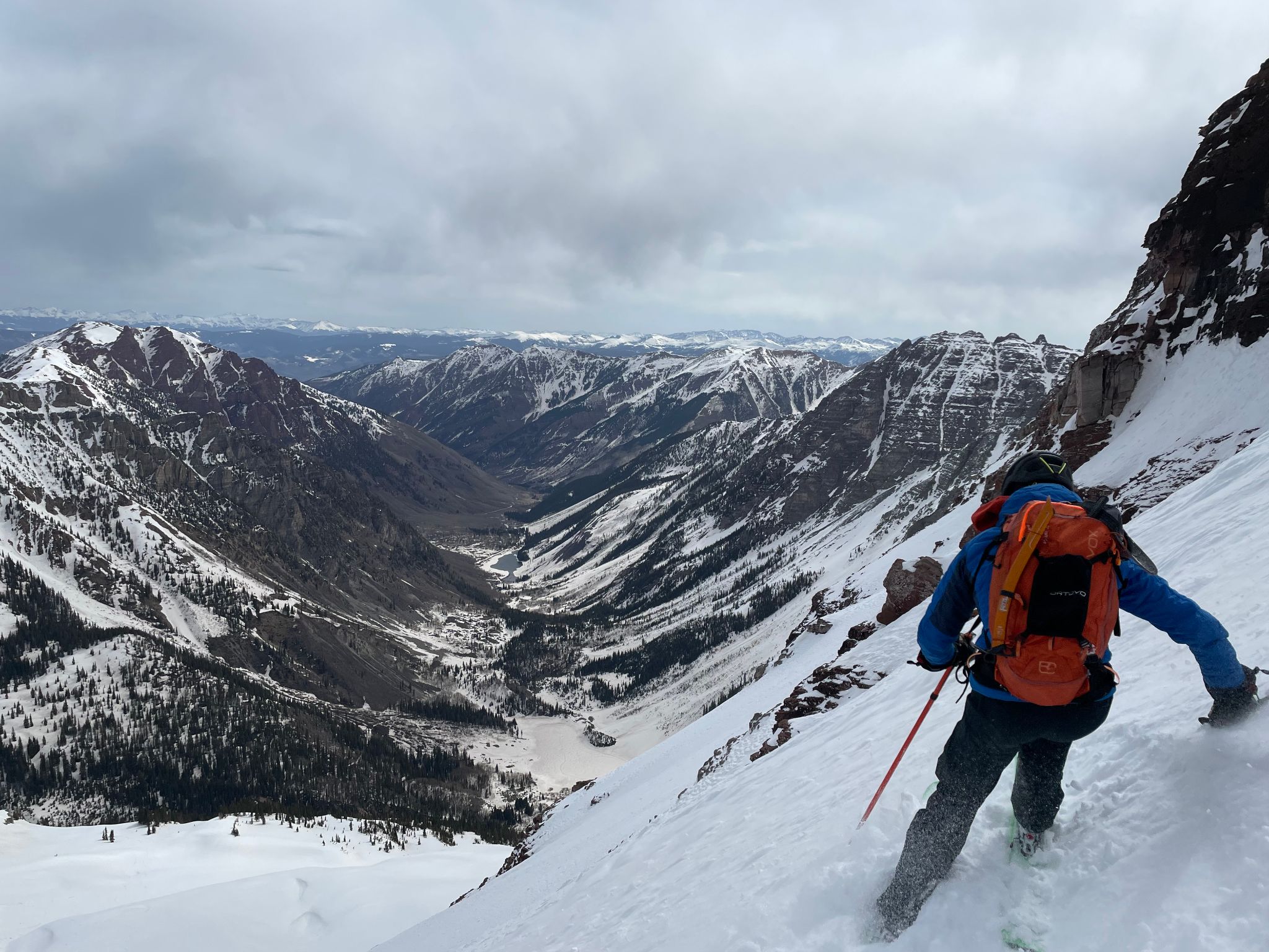 North maroon north face ski 32