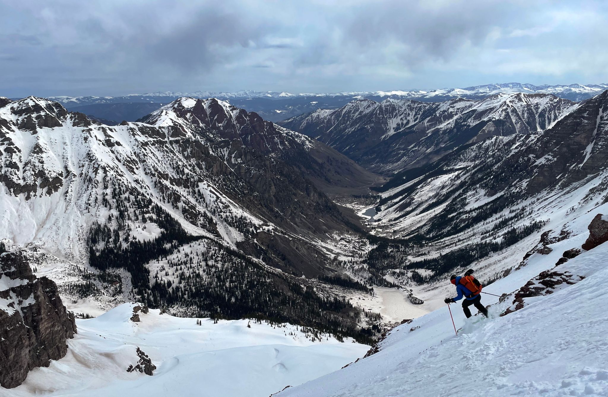 North maroon north face ski 33