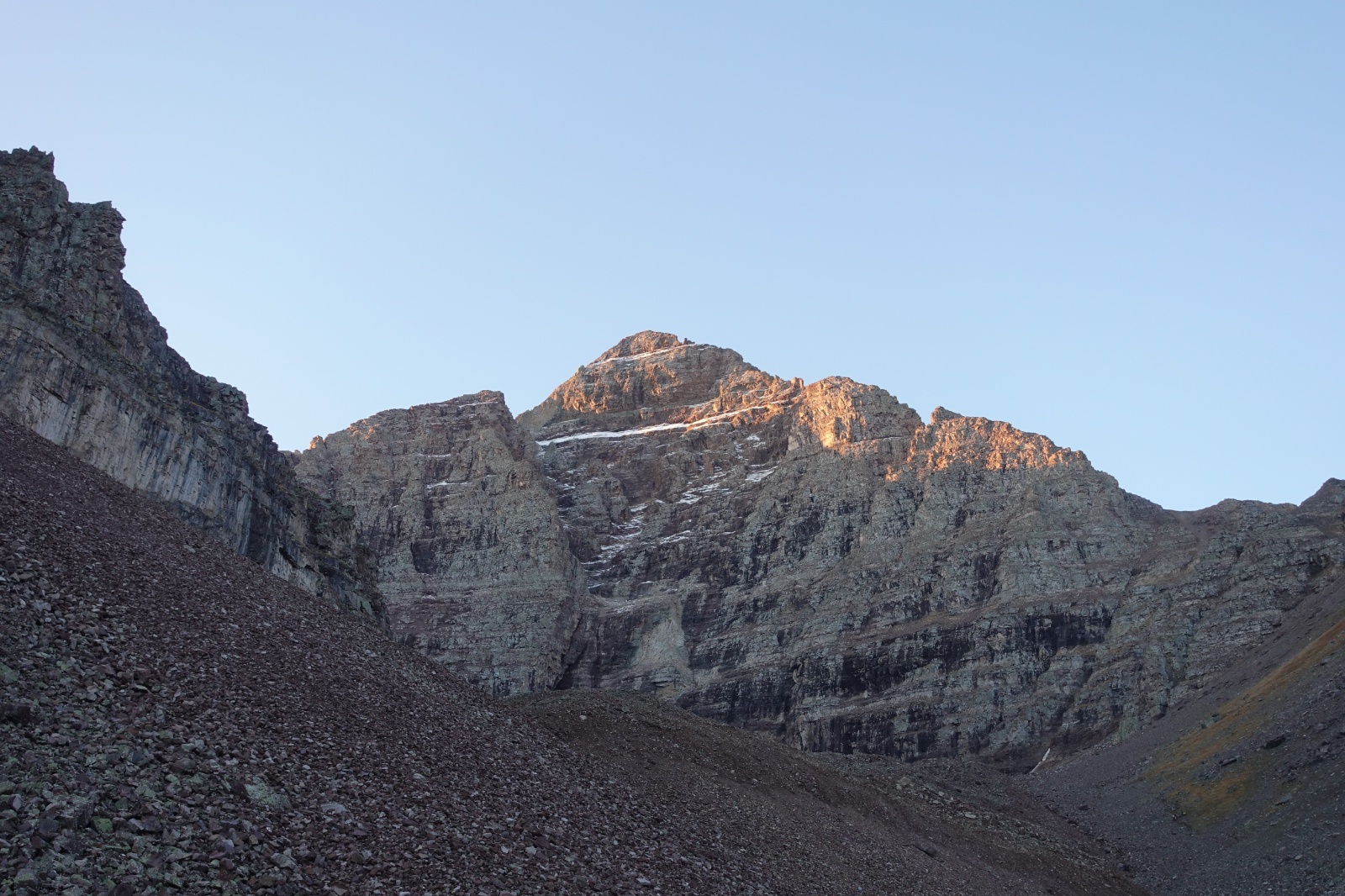 Pyramid 06