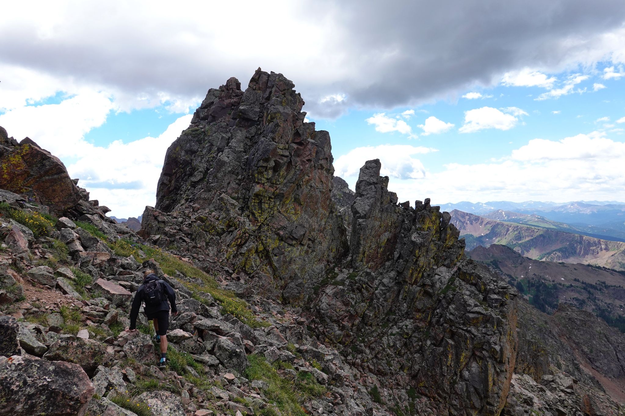 Grand traverse 33