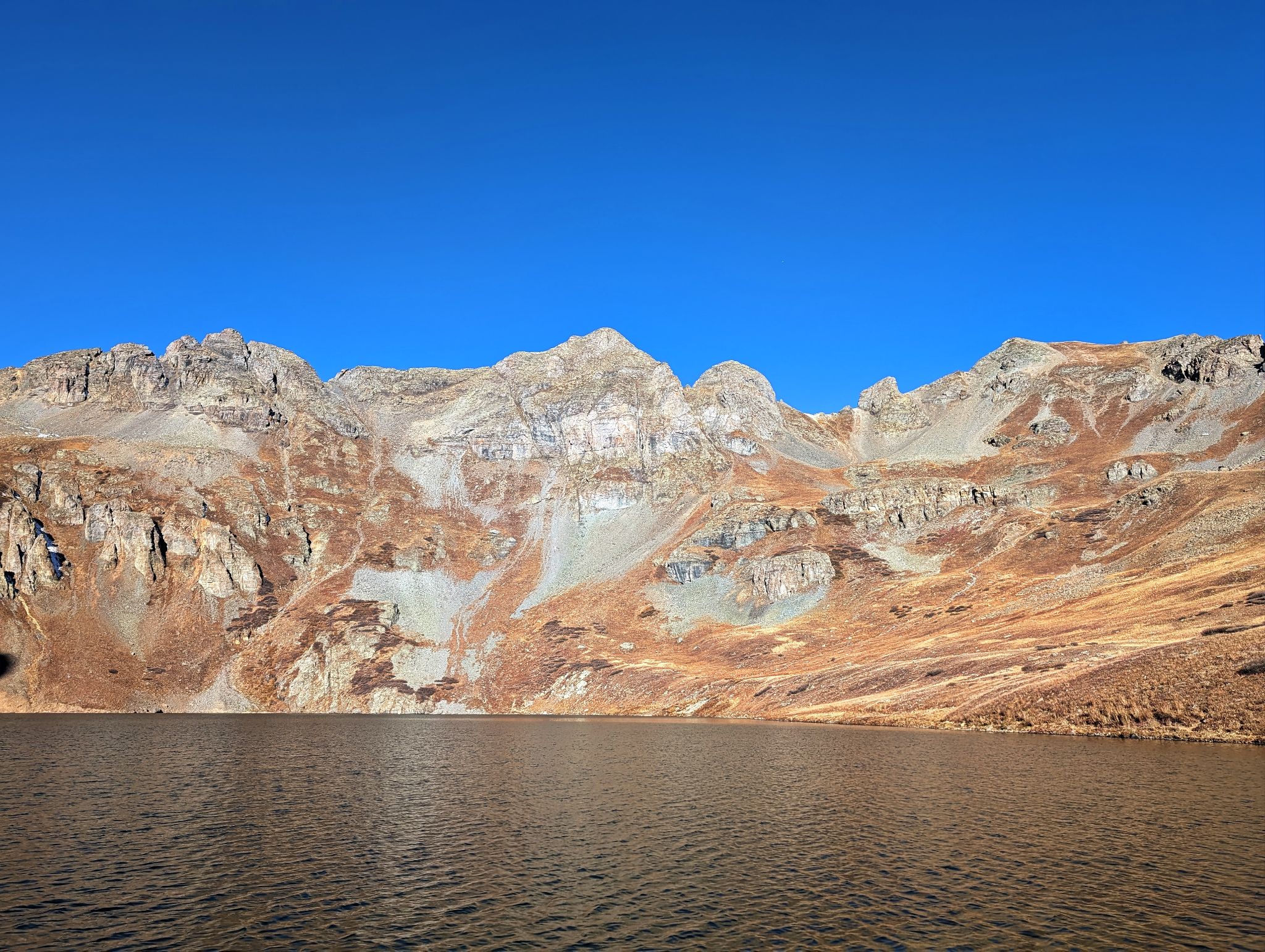 Middle point 03