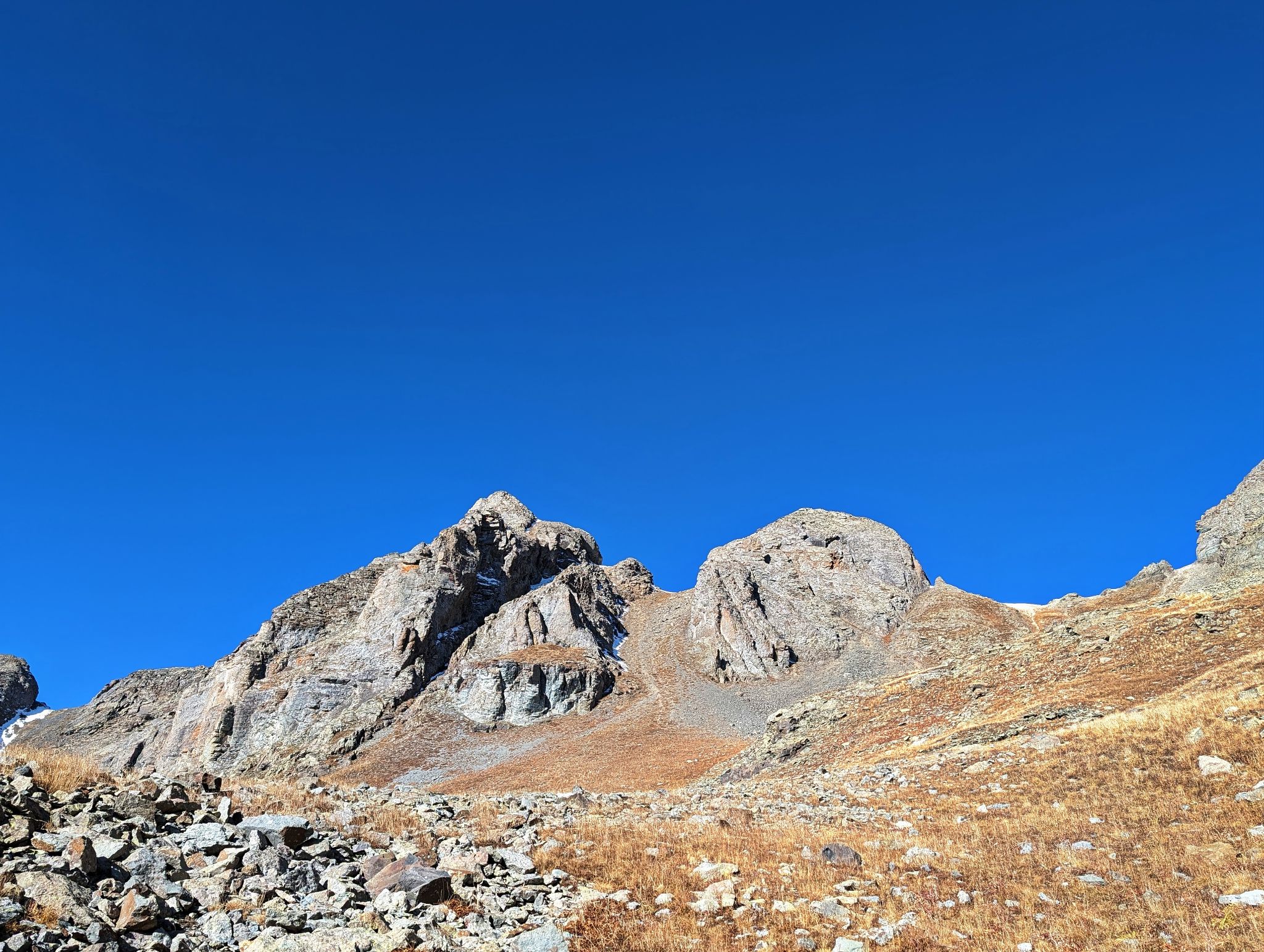 Middle point 05