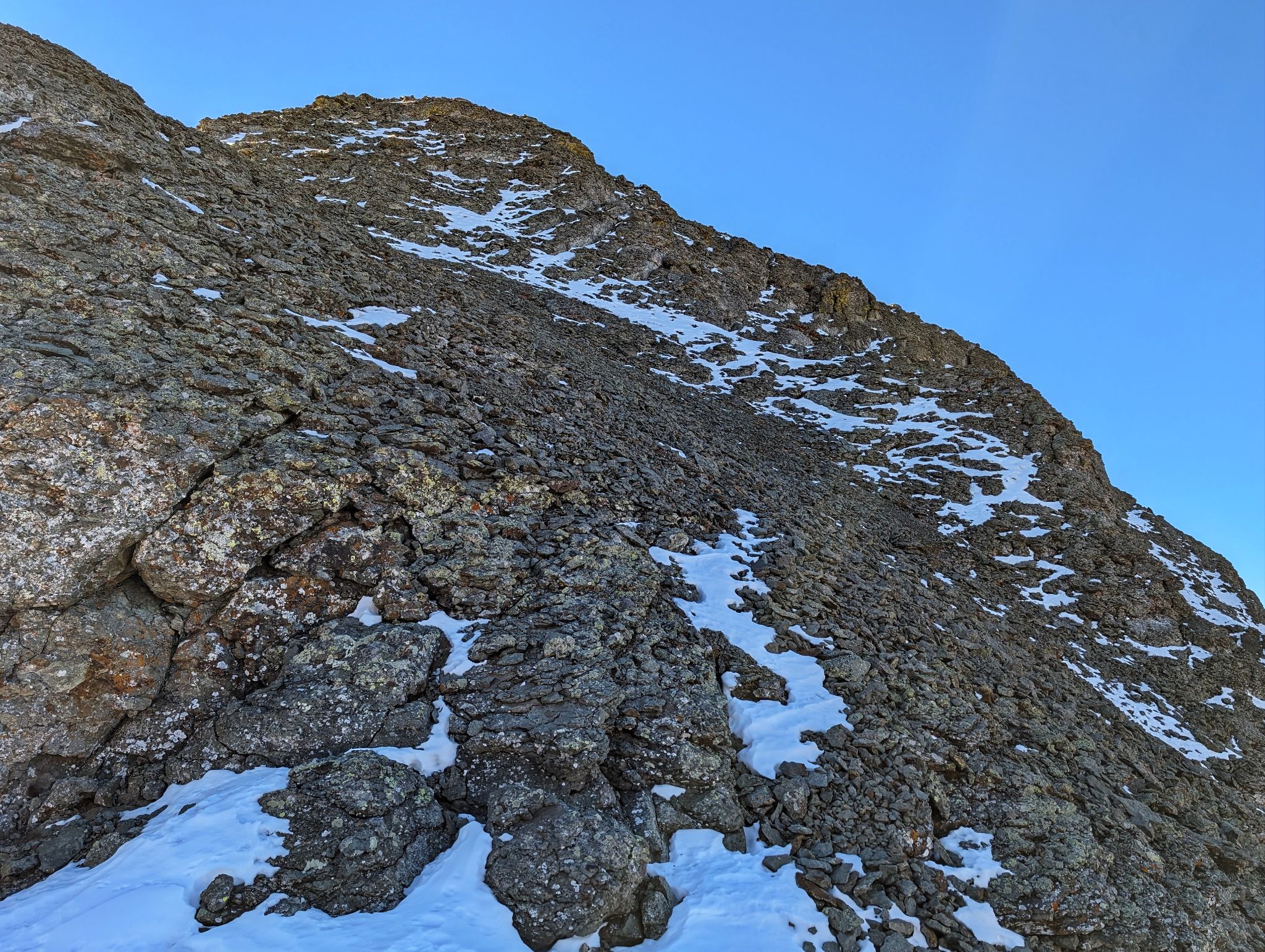 Middle point 08