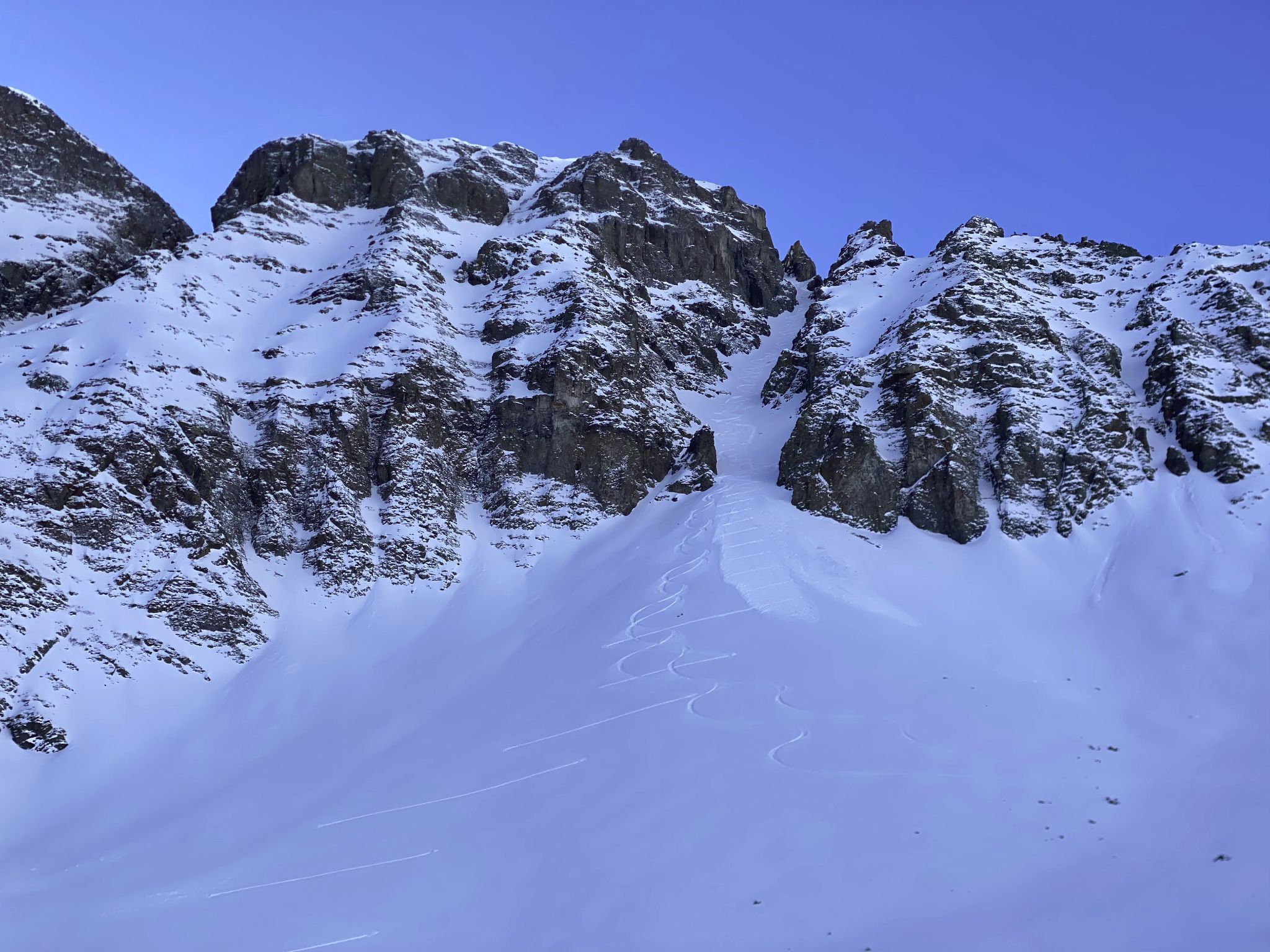 V5 ski 24