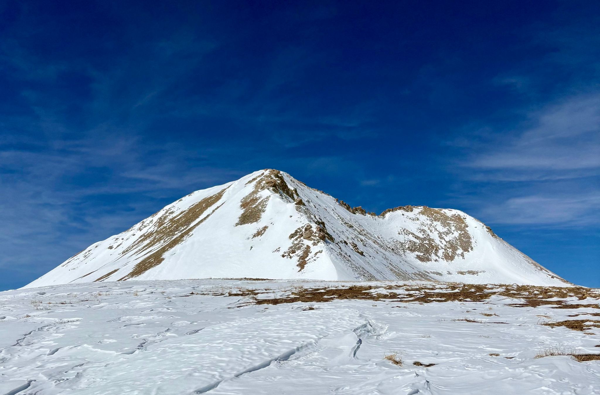 T10 south face ski 02