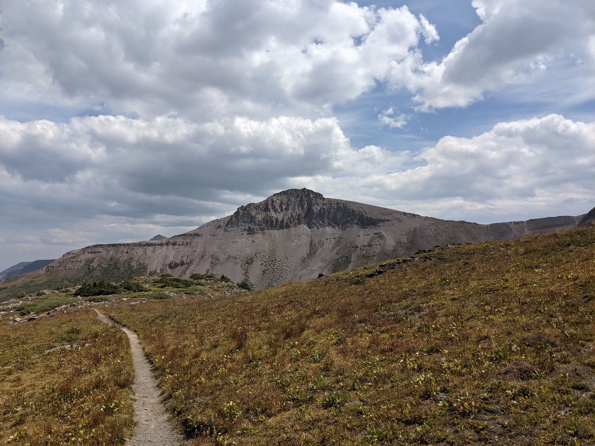 Rock lake approach 02