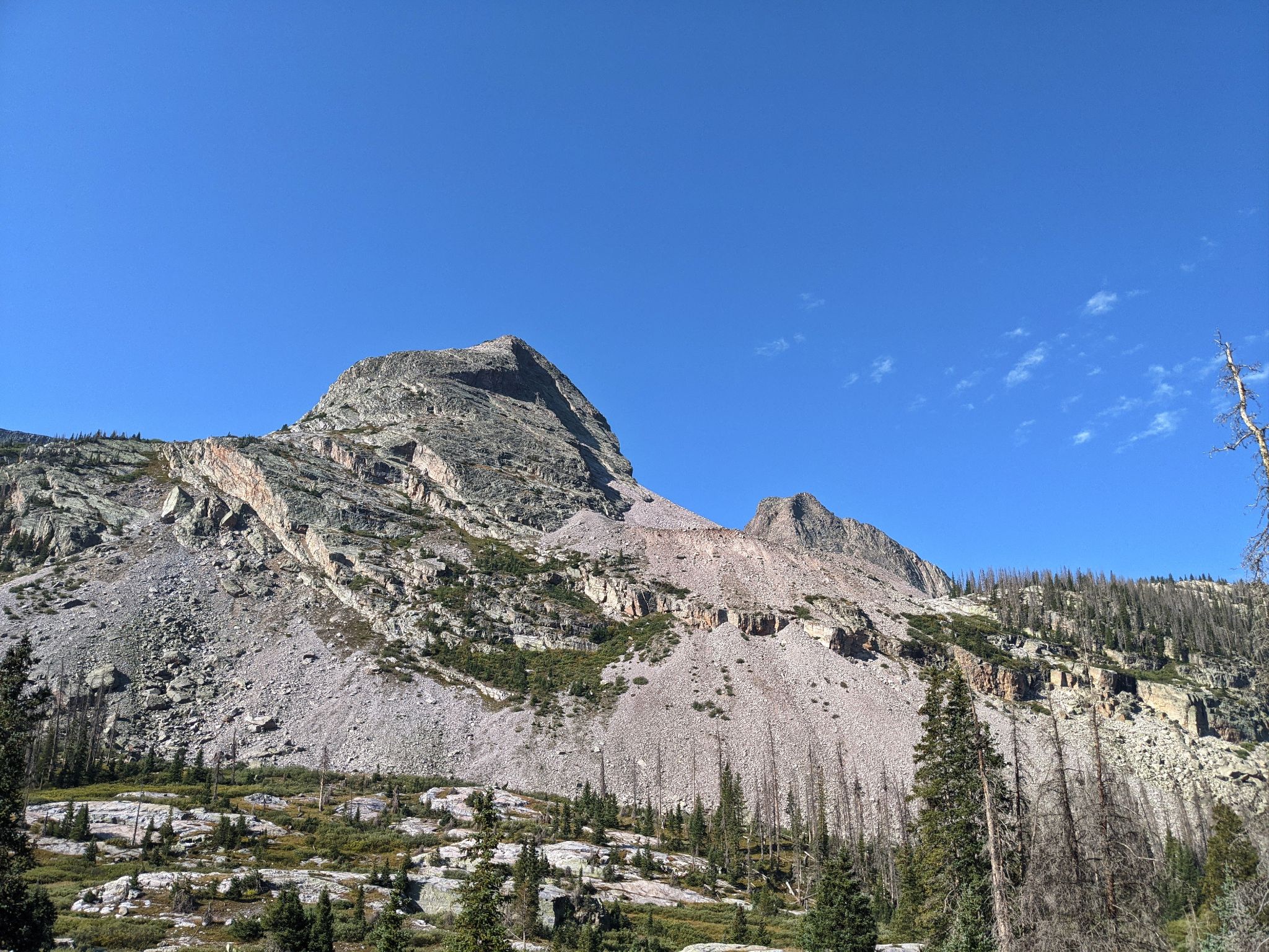 Rock lake approach 04