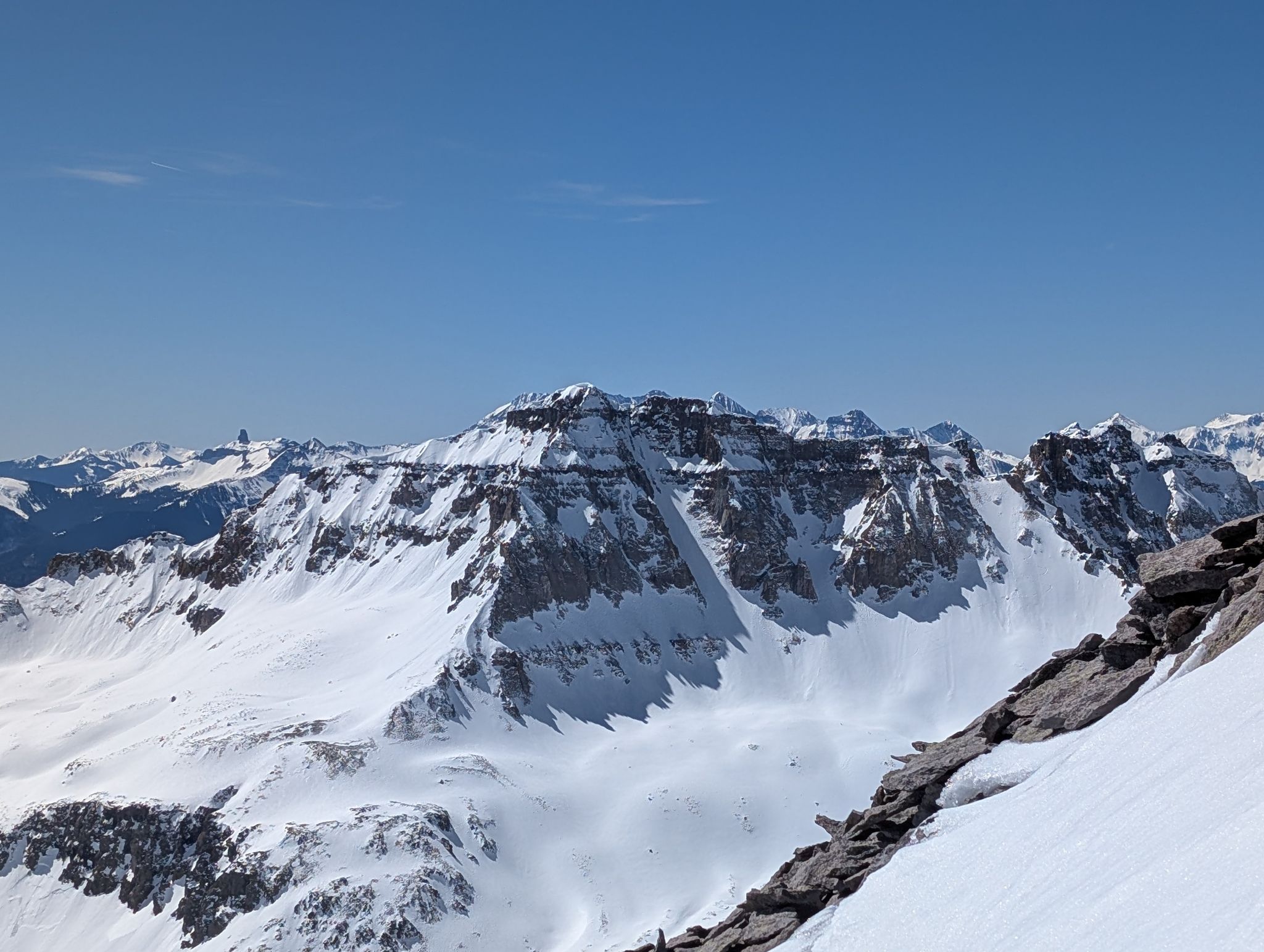 Cirque ski 25