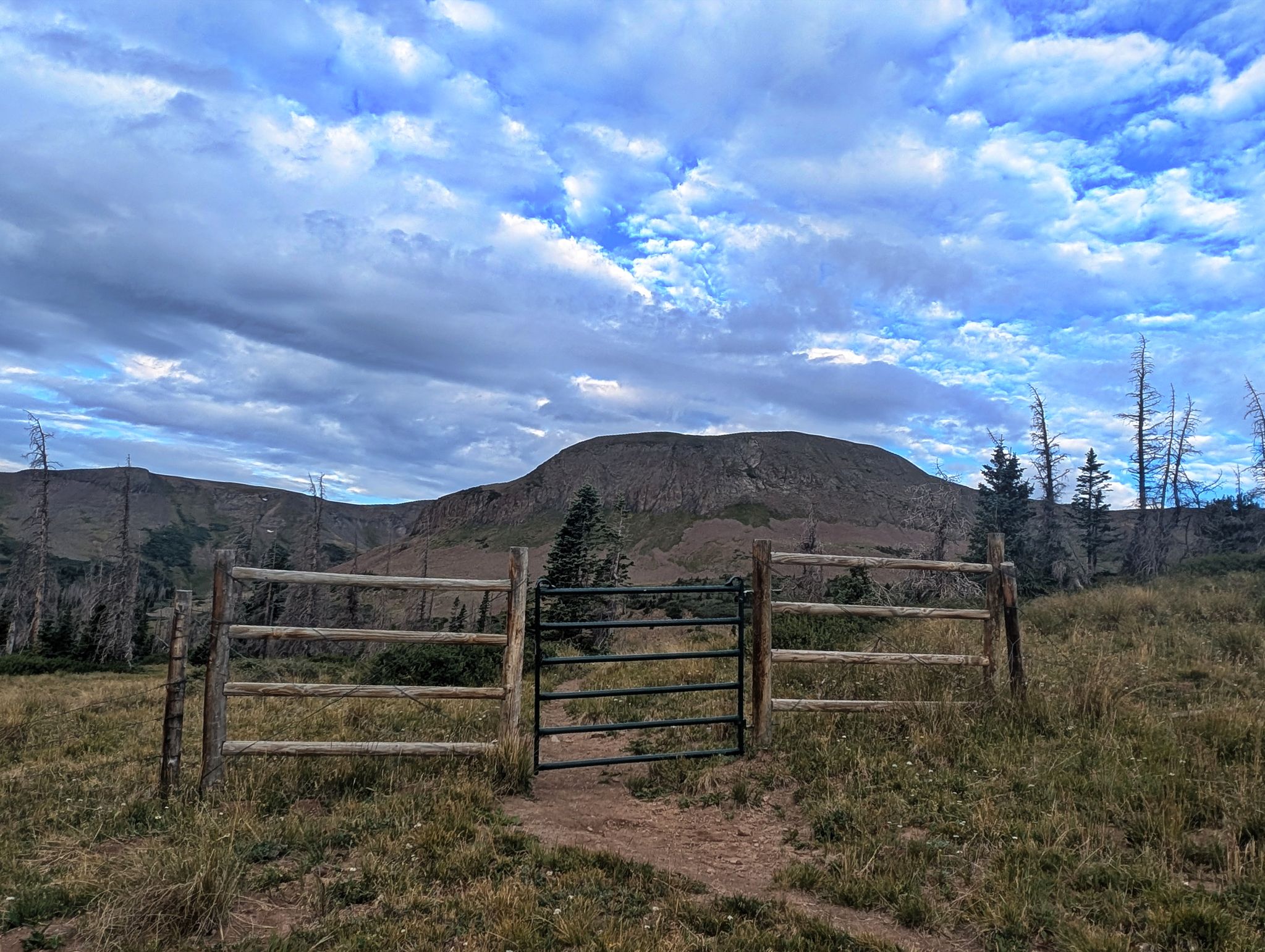Conejos hike 02