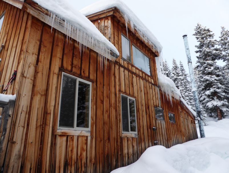 Polar star hut 10
