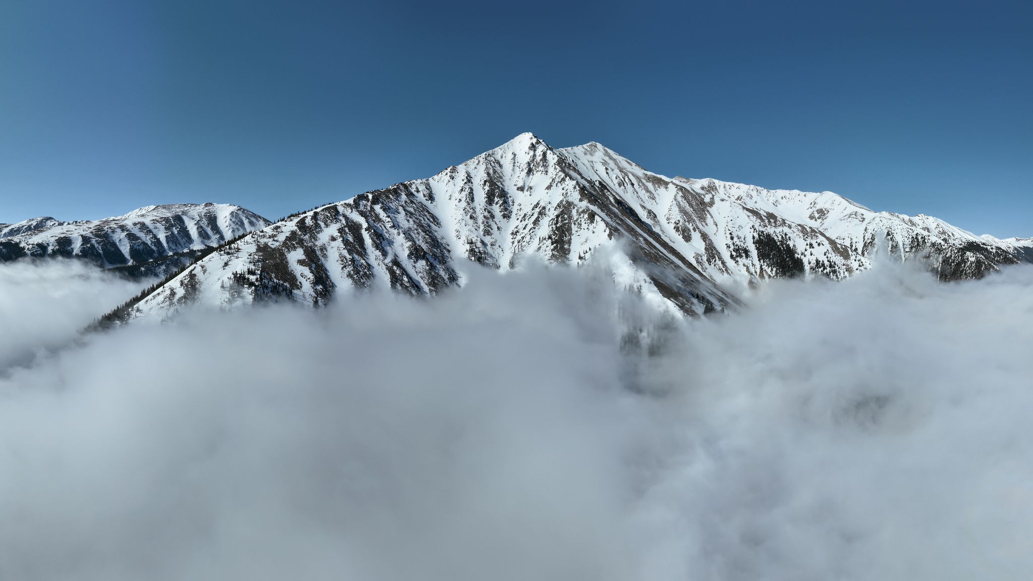 Twin peaks 2 01b