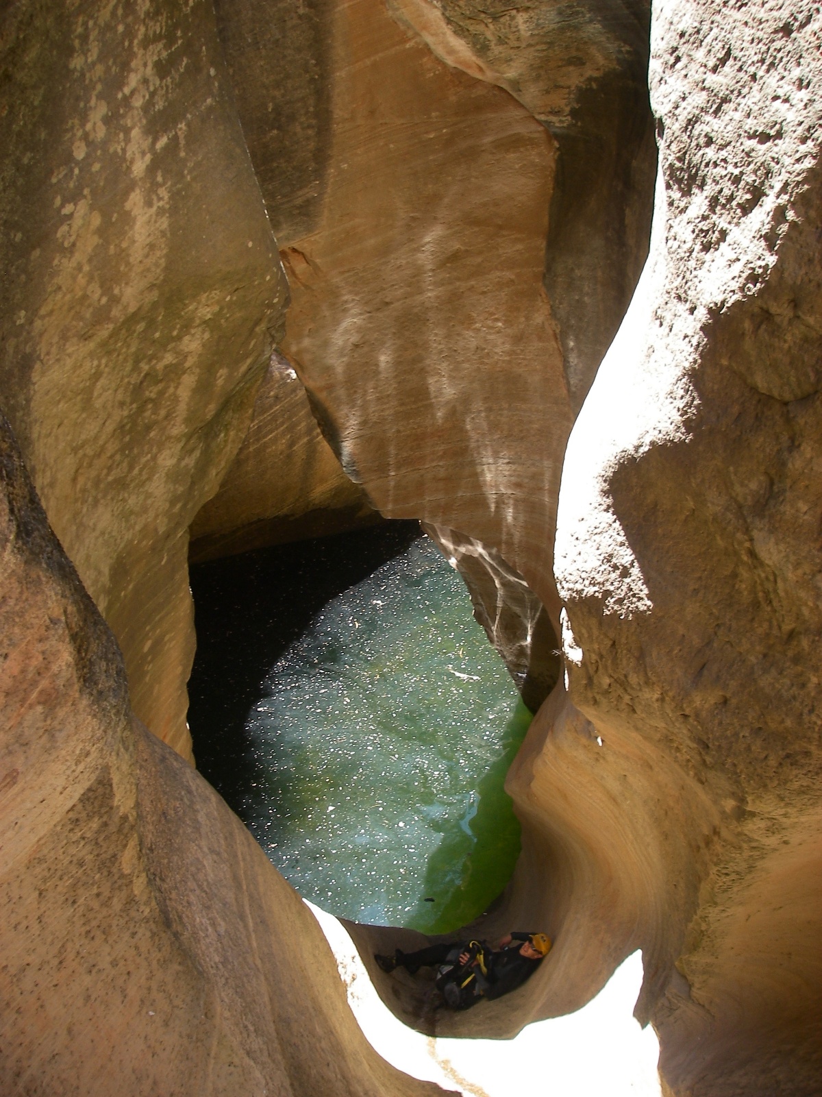 Az 2009 0004