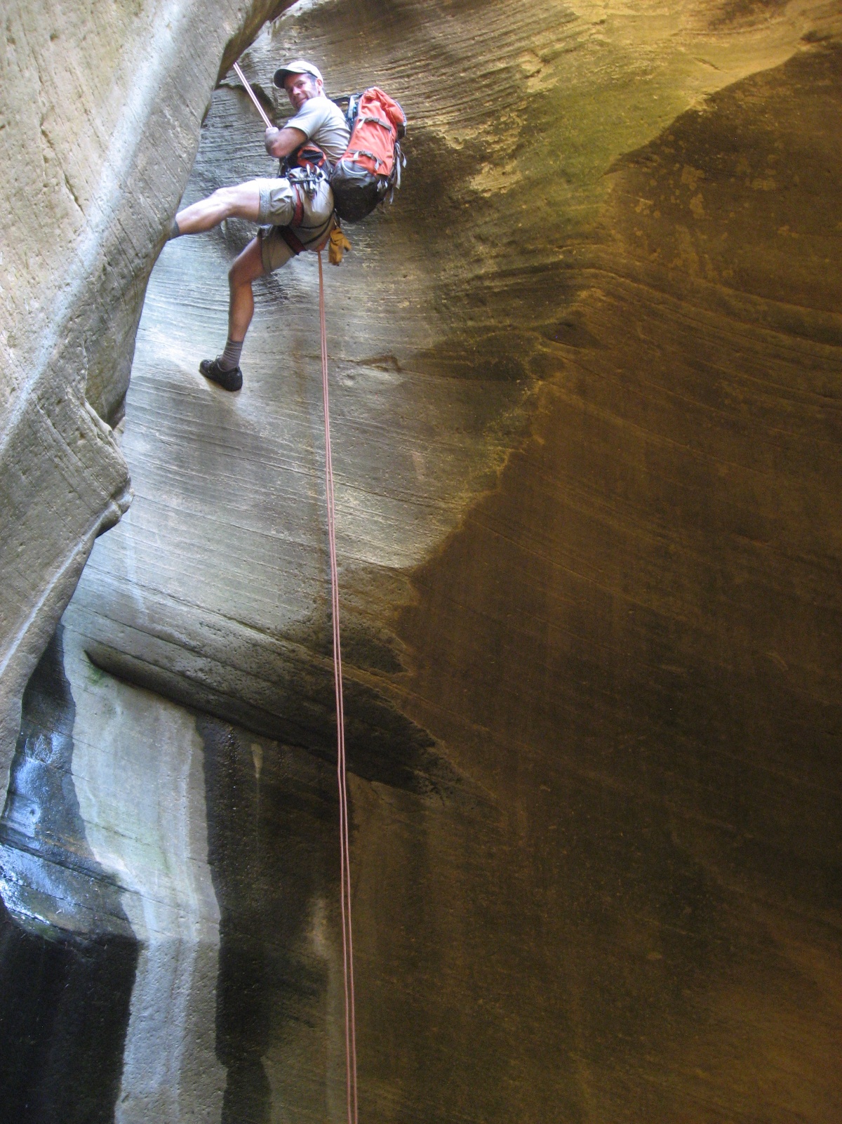 Az 2009 0028