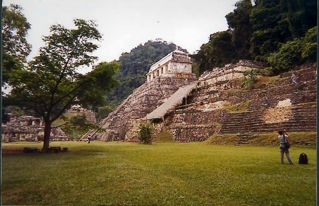 05PalenqueEntry 1