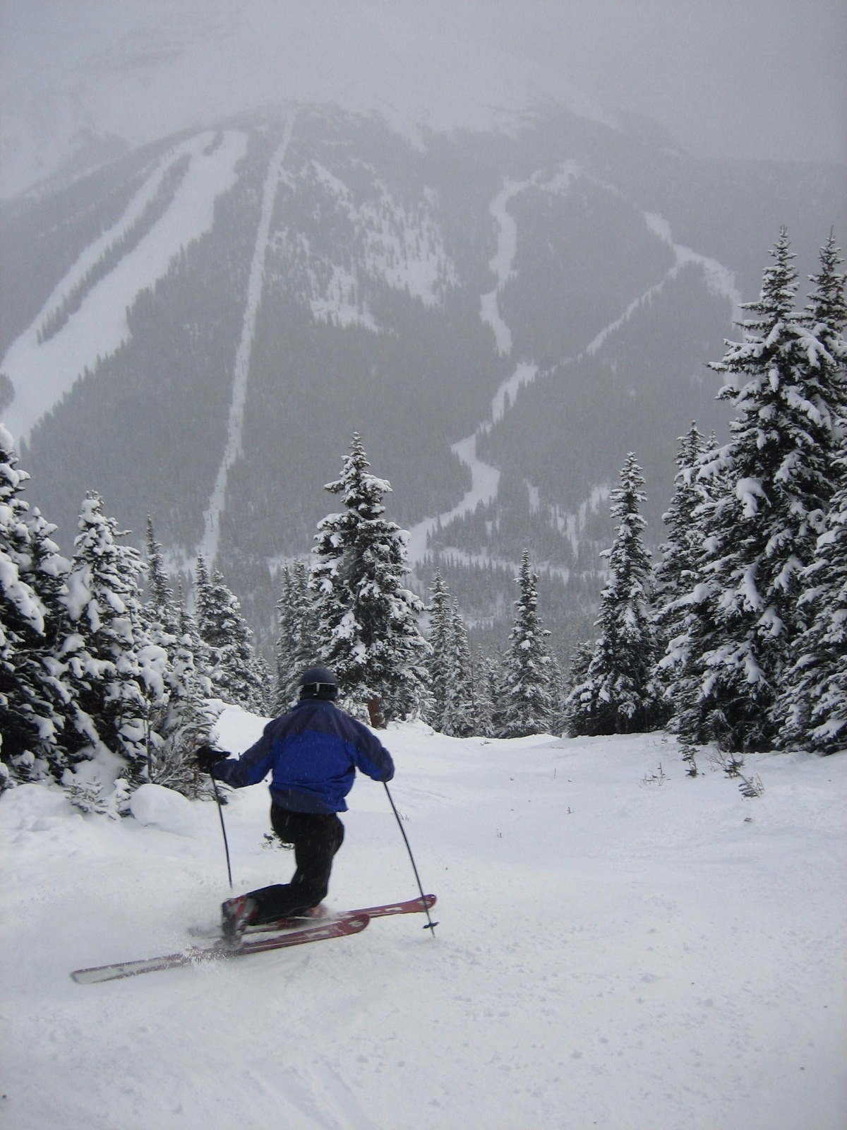 Lakelouise dh 0012